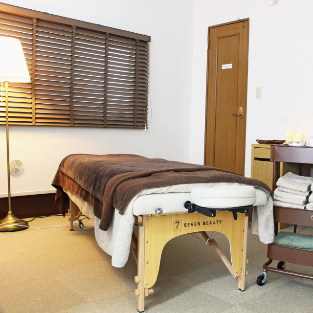 PRECIOUS LIFE STYLE SALON(プレシャス・ライフスタイルサロン)