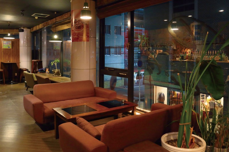 DESIGN WEAR’S CAFE （デザインウェアズカフェ）