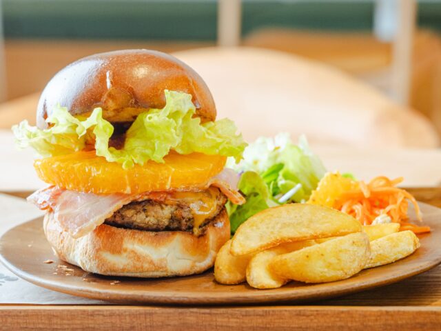 「Cafe みかんの木」(伊藤農園)で採れたて柑橘をたっぷり堪能!【和歌山県有田市】